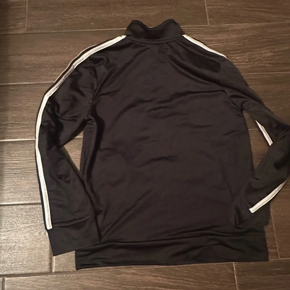 Nike , Jordan, adidas, Under Armour Kids Graphic Hoodies- size youth medium. - Picture 9 of 9